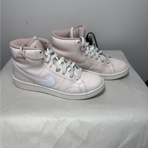 Nike Court Royale 2 Mid Top Women’s Shoes Sz 6 Pastel Pink - Picture 2 of 11
